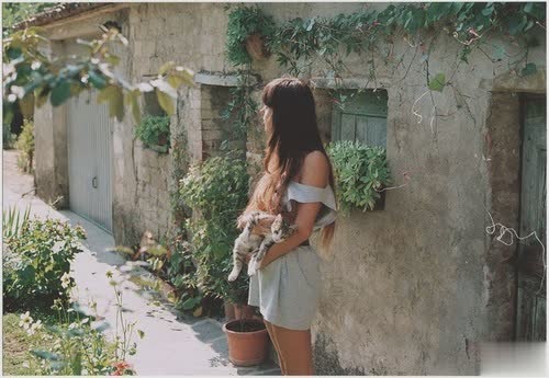 伤感又文艺的小清新女生签名 你是我的一场不敢老去的梦2