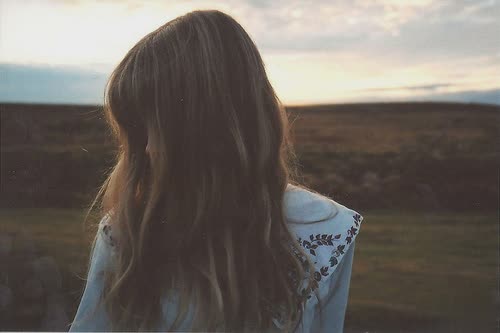 爱到痛了痛到哭了的伤感爱情说说 很难过很绝望的伤感说说大全20182