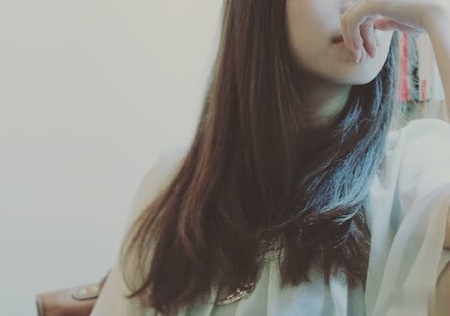 夏天快要过去青春即将逝去的伤感说说 怀念青春伤感的忧伤心情说说1