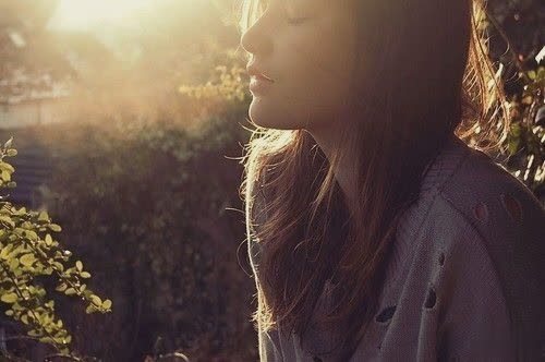 一瞬间心如刀绞的伤感说说 爱而不得的心累伤感说说20181